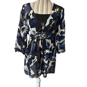 ECI Top Size 8 Black Blue White Abstract Beaded Bodice Tunic Top Layered Flowy